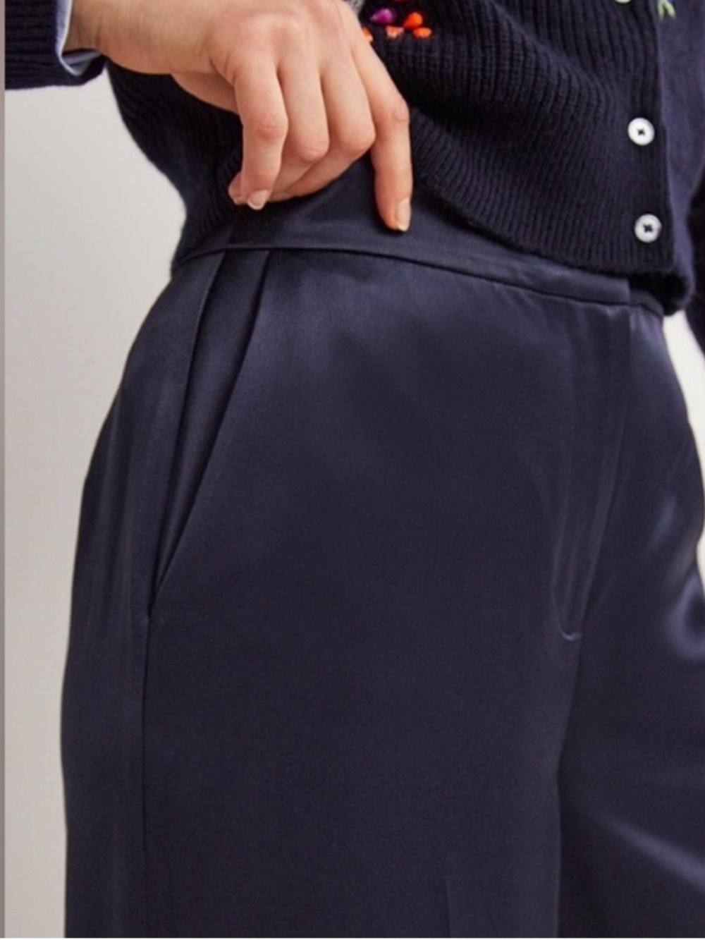 NWT Boden Navy Satin Wide Leg Trousers Size 10 Petite - Picture 2 of 13